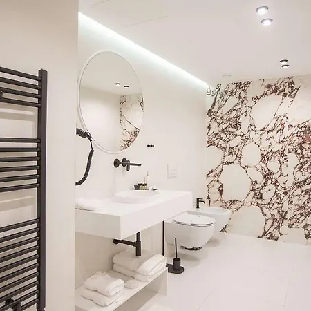 Elisa Affiliated By Melia *