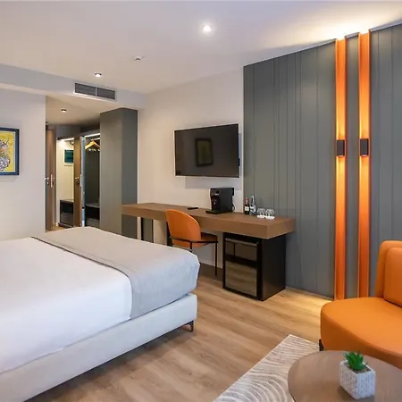 Elisa Affiliated By Melia Отель